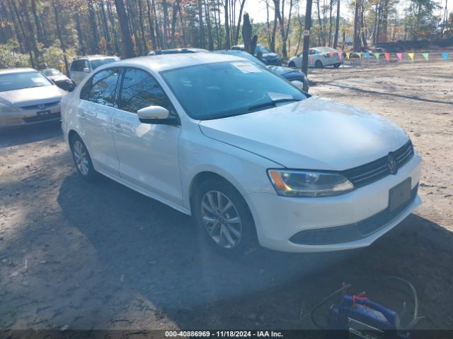 2014 3VWD17AJ8EM356776 main image