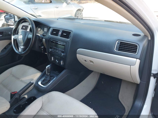 Volkswagen JETTA SE 2014 3VWD17AJ8EM356776 Image 5
