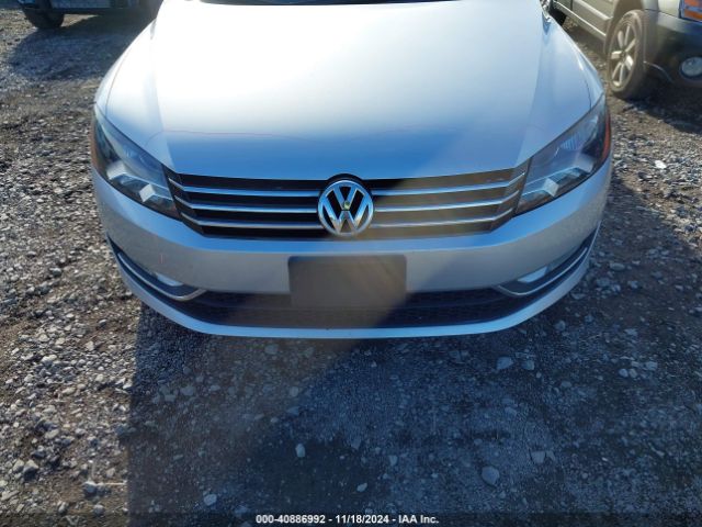 1VWAT7A36FC113582 Volkswagen Passat 1.8t Limited Edition