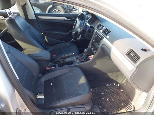 1VWAT7A36FC113582 Volkswagen Passat 1.8t Limited Edition