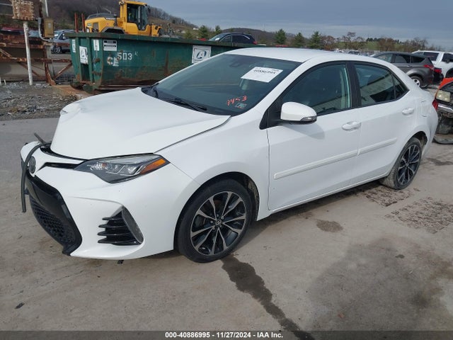 Toyota COROLLA SE 2017 2T1BURHE2HC849453 Image 2