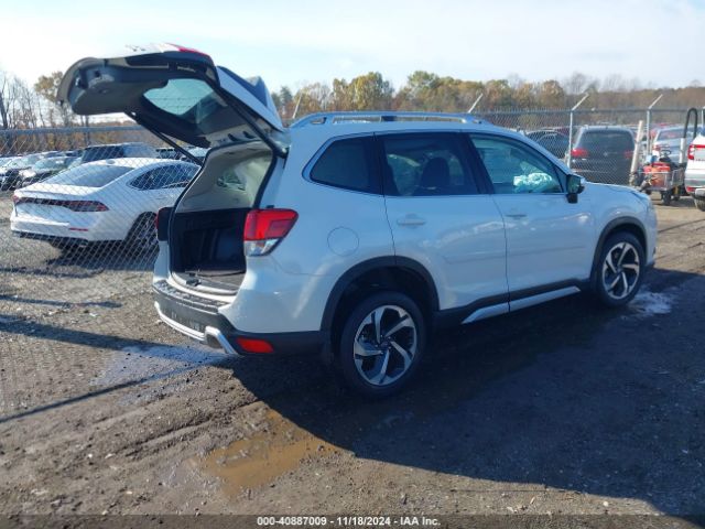 JF2SKARC5PH436099 Subaru Forester Touring