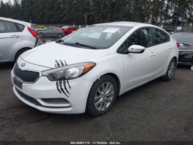 KNAFX4A6XF5360045 KIA FORTE LX
