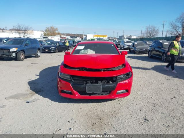 2C3CDXHG2FH852273 Dodge Charger Sxt