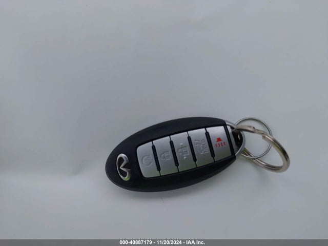 3PCAJ5M37KF119929 Infiniti Qx50 Essential