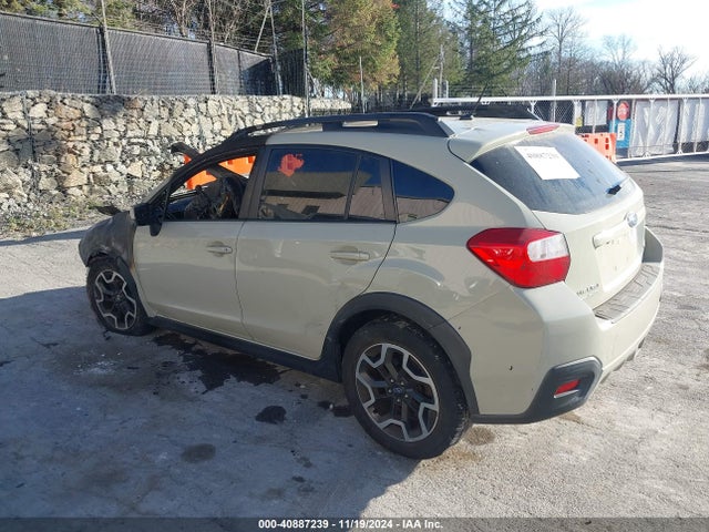 Subaru Crosstrek 2.0i Premium 2017 JF2GPABC6HG240648 Image 3