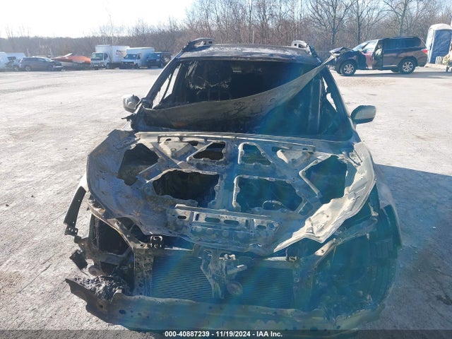 Subaru Crosstrek 2.0i Premium 2017 JF2GPABC6HG240648 Image 6