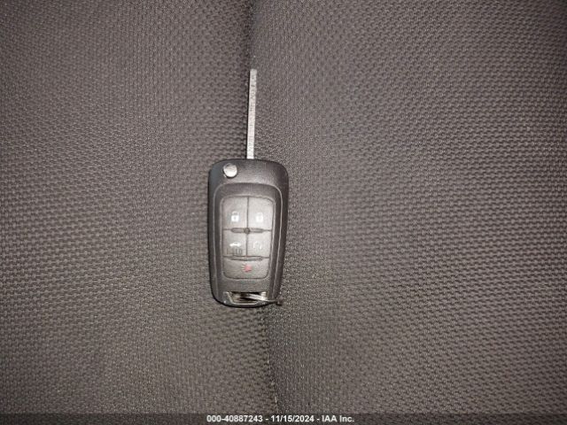 1G1PC5SBXF7116879 Chevrolet Cruze 1lt Auto