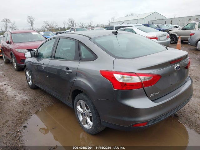 Ford FOCUS SE 2014 1FADP3F24EL293002 Image 3