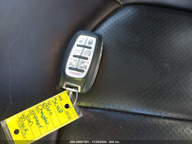 2C4RC1DG7LR262054 Chrysler Voyager Lxi