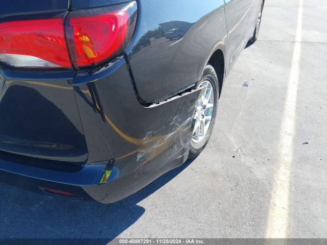 2C4RC1DG7LR262054 Chrysler Voyager Lxi