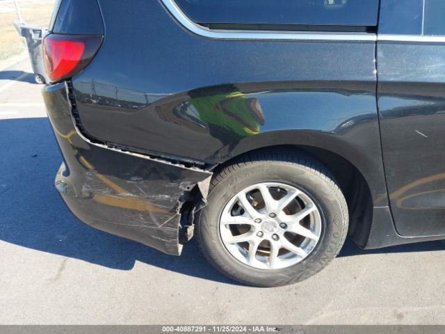 2C4RC1DG7LR262054 Chrysler Voyager Lxi