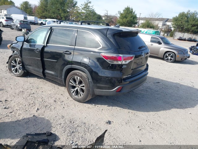 Toyota Highlander Xle V6 2016 5TDJKRFH8GS313501 Image 3