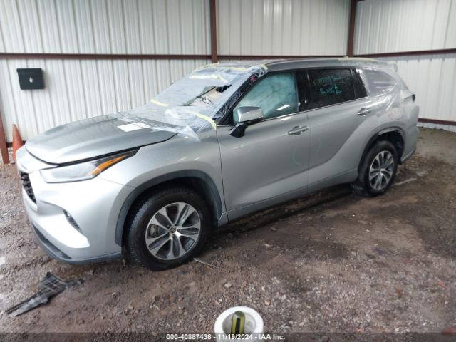 5TDGZRAH8MS054226 Toyota Highlander Xle