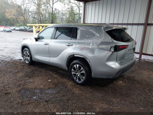 5TDGZRAH8MS054226 Toyota Highlander Xle