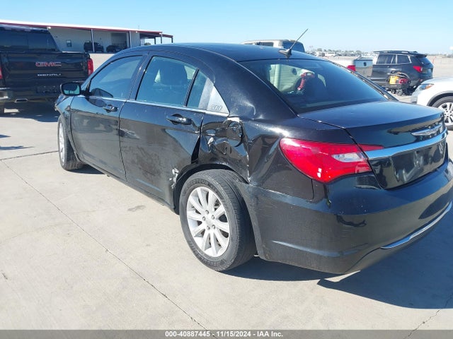Chrysler 200 Touring 2014 1C3CCBBB6EN107499 Image 3