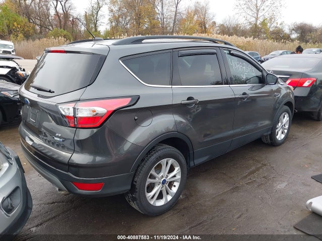 Ford ESCAPE SE 2018 1FMCU9GD0JUB45852 Image 4