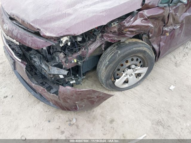 3KPFK4A75JE179748 KIA FORTE LX