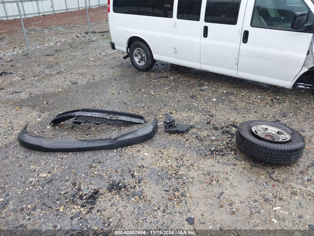 1GAZGPFG9L1192400 Chevrolet Express Passenger Rwd 3500 Extended Wheelbase Lt