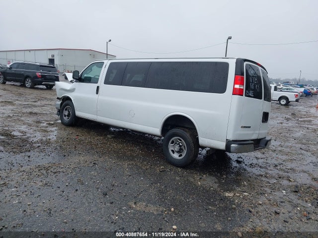 1GAZGPFG9L1192400 Chevrolet Express Passenger Rwd 3500 Extended Wheelbase Lt