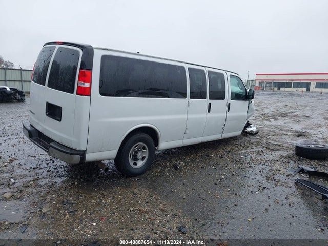 1GAZGPFG9L1192400 Chevrolet Express Passenger Rwd 3500 Extended Wheelbase Lt