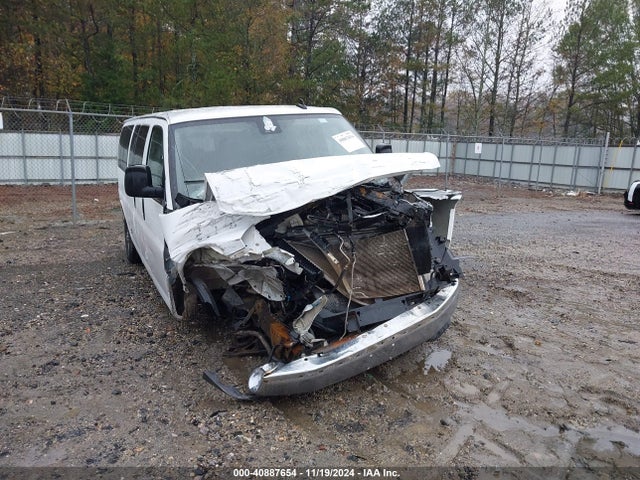 1GAZGPFG9L1192400 Chevrolet Express Passenger Rwd 3500 Extended Wheelbase Lt