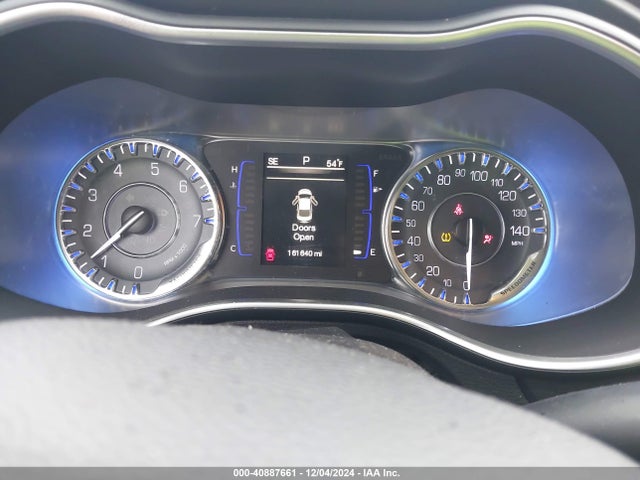 Chrysler 200 Limited 2015 1C3CCCAB1FN709171 Image 7