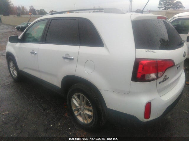 KIA SORENTO LX 2015 5XYKT3A69FG603441 Image 3