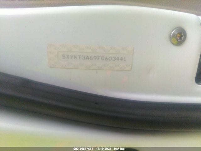 KIA SORENTO LX 2015 5XYKT3A69FG603441 Image 8