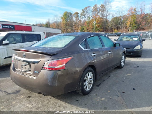 Nissan Altima 2.5 S 2014 1N4AL3AP3EC424180 Image 4