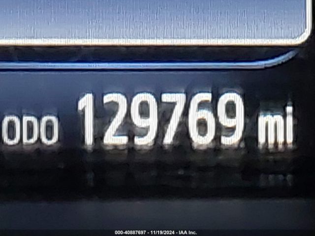 4T1BF1FK0FU041411 Toyota CAMRY SE