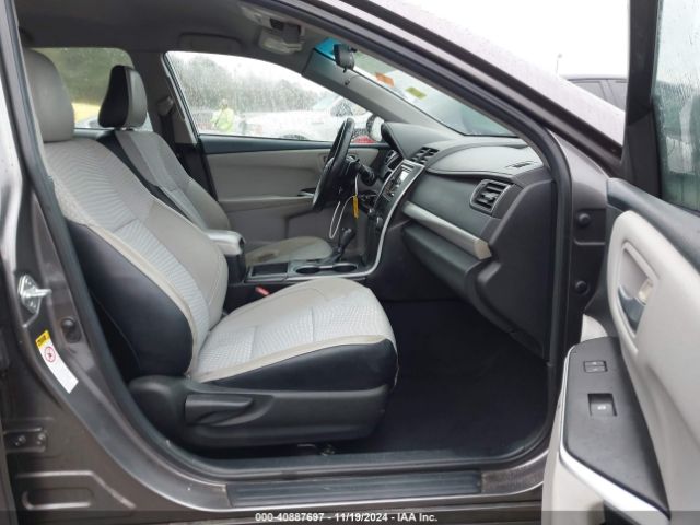 4T1BF1FK0FU041411 Toyota CAMRY SE