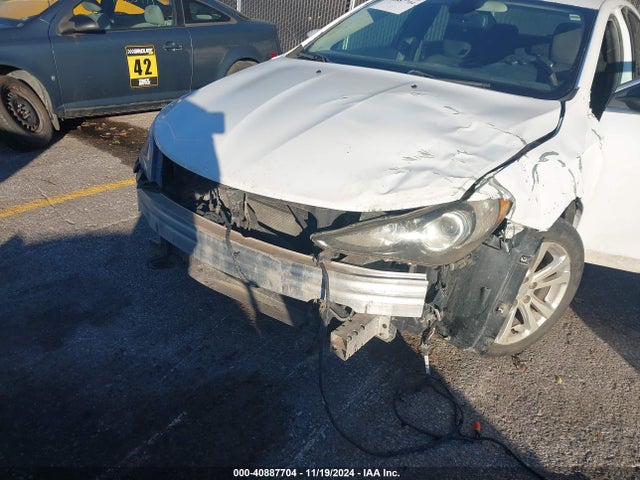 Chrysler 200 Limited 2015 1C3CCCAB8FN650264 Image 6