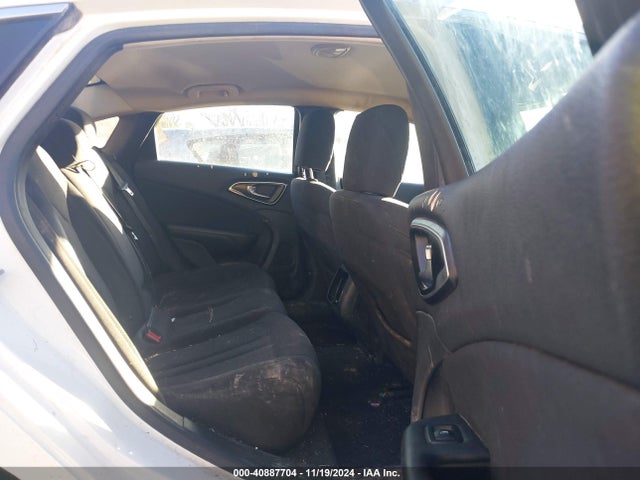 Chrysler 200 Limited 2015 1C3CCCAB8FN650264 Image 8