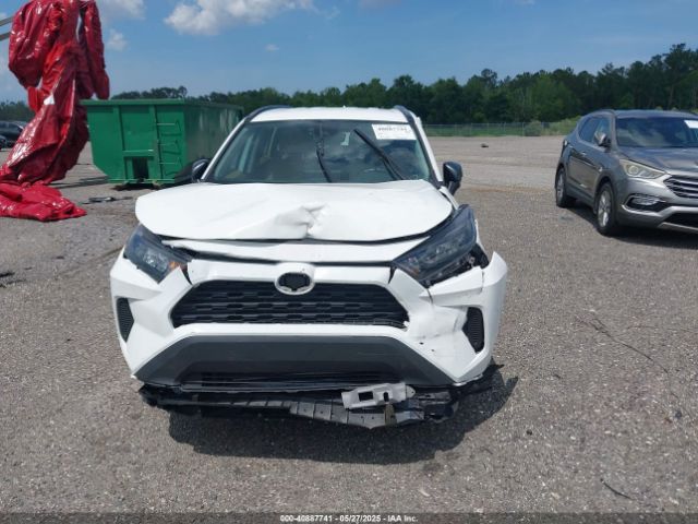 2T3H1RFV4MC154575 Toyota RAV4 LE