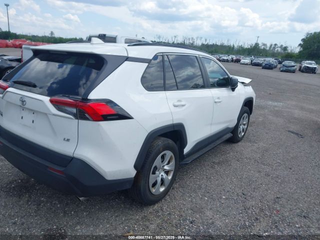 2T3H1RFV4MC154575 Toyota RAV4 LE