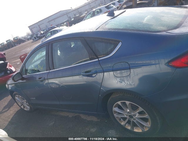 Ford Fusion Hybrid Se 2019 3FA6P0LU9KR147561 Image 14