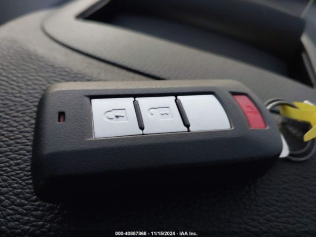 JA4ATWAA8PZ053972 Mitsubishi Eclipse Cross Sel