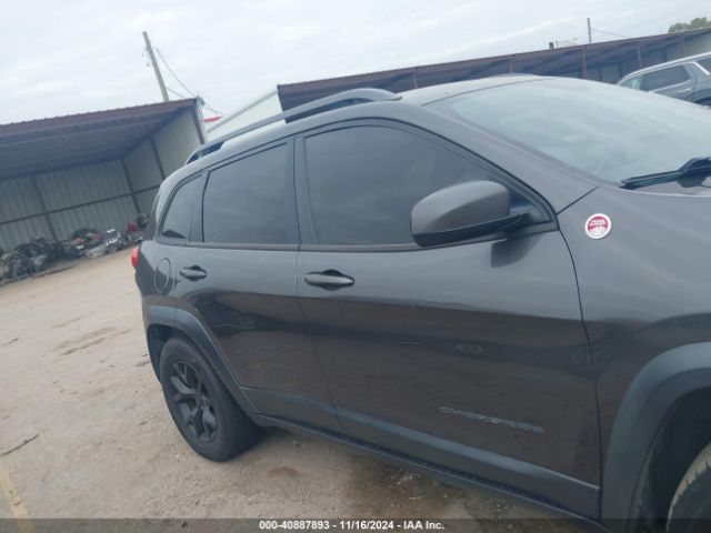 1C4PJMBS6HW530693 Jeep Cherokee Trailhawk 4x4