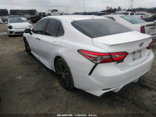 4T1B11HK8KU836521 Toyota CAMRY SE