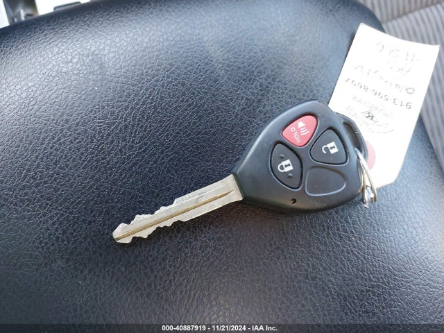 JTEBU5JR9F5227136 Toyota 4RUNNER SR5
