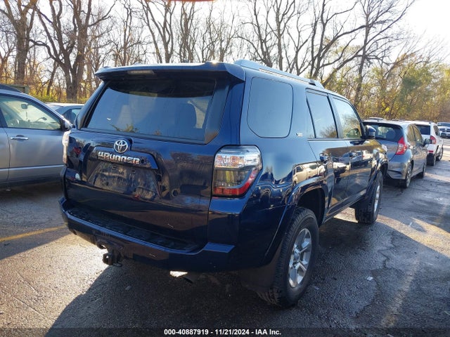JTEBU5JR9F5227136 Toyota 4RUNNER SR5