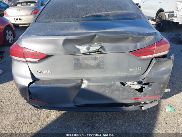 Hyundai Genesis 3.8 2016 KMHGN4JEXGU142372 Image 16