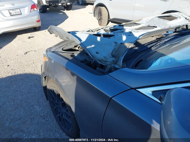 Hyundai Genesis 3.8 2016 KMHGN4JEXGU142372 Image 20
