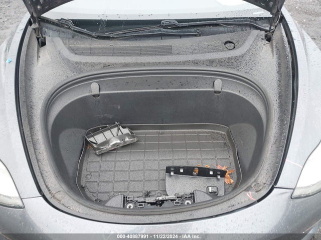 2019 TESLA MODEL 3 5YJ3E1EA7KF435432 Photo 9