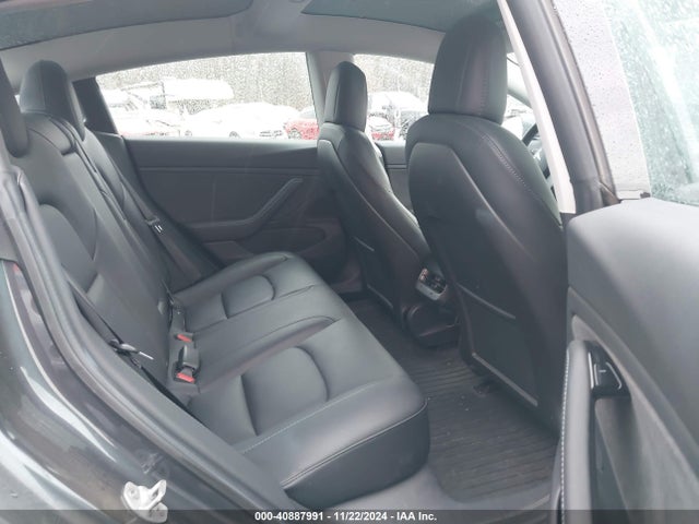 2019 TESLA MODEL 3 5YJ3E1EA7KF435432 Photo 7