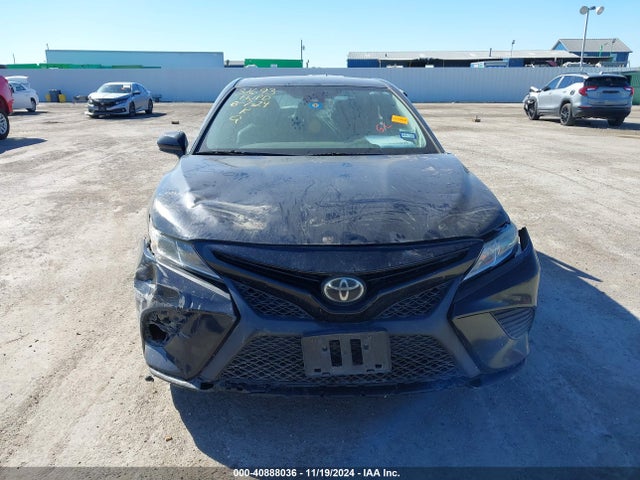 4T1B11HK8KU780306 Toyota CAMRY SE
