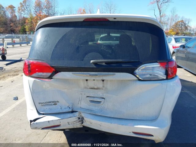 2C4RC1DG7HR521178 Chrysler Pacifica Touring