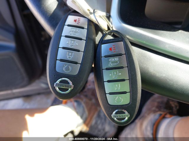 5N1AT3BA7MC671572 Nissan Rogue Sv Fwd