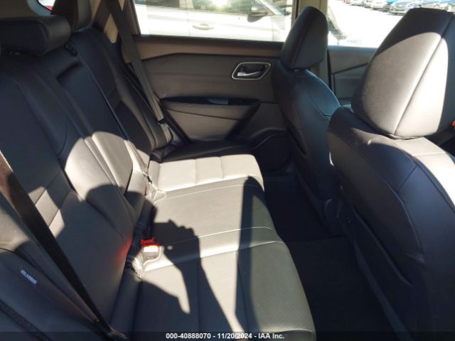 5N1AT3BA7MC671572 Nissan Rogue Sv Fwd